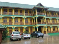 Surasak Hotel