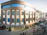 Center Point Boutique Hotel