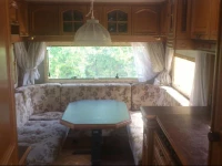 Summer bungalo trailer