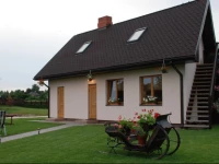 BrД«vdienu MДЃja Riekstnieki