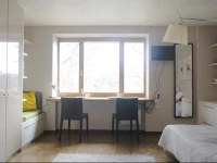 Parkview studio near the center