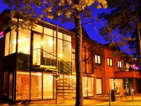 J. DaliЕ†a stadiona viesnД«ca