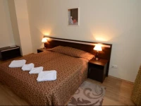 SveДЌiЕі namai prieЕЎ Vandens parkД…