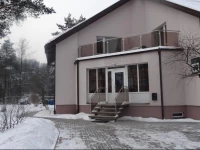 Dineikos parko sveДЌiЕі namai