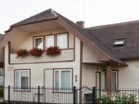 SveДЌiЕі namai Lanksva