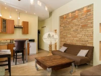 Arch in Rotuses square Vilnius old City Apartments