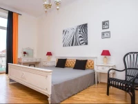 Light Home Apartment