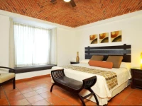 Las Palmas Condominio