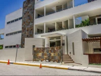 Mamitas Village by BRIC