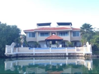 Condominium Nautica