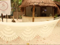 Maya Cabanas y Cenote Tulum