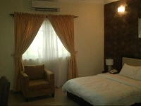 7th Heaven Hotel and Suites