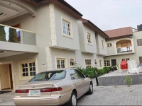 Topaz Luxury Suites & Apartments