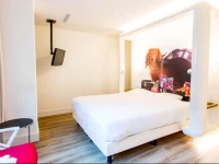 Qbic Hotel WTC Amsterdam