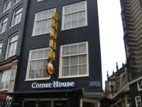 Hotel Corner House