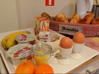 A210 Nieuwendammerkade II - B&B on a Houseboat