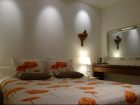 Amsterdam Canal Apartment