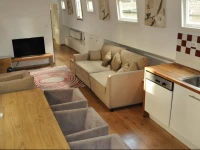 Amsterdam City Center Houseboat