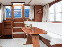 Authentic South Houseboat