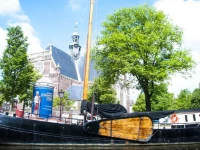 Boat Rosa Short Stay