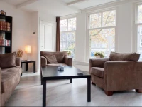 Lijnbaan Canal View Apartment