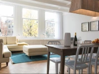 Monumental City Apartment