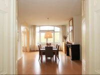 Nassau Canal Apartment