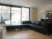 Peaceful West Side Vicinity