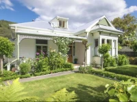 Fernview Cottage Bed and Breakfast
