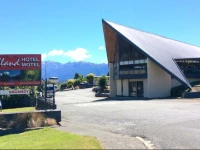 Fiordland Hotel