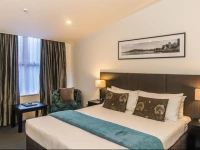 Gilmer Apartment Hotel