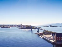 Lofoten Arctic Hotel