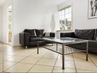 Westbo, Johan Thorsens gt 66