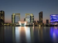 Four Seasons Hotel Abu Dhabi at Al Maryah Island 5*