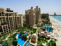 Holiday Club, Palm Jumeirah