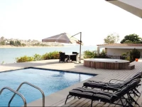 Palm Jumeirah Luxury Villa - Family Stay