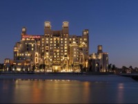 Sheraton Sharjah Beach Resort & Spa 4*