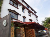 Hotel Tinkus Inn