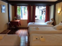 Condor Palace Hostal
