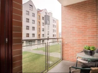 Bently Apartments Retreat by the River