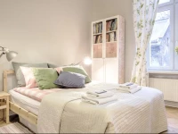 Comfy & Quiet Old Town Apartment