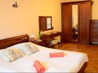 Patio Apartment Old Town