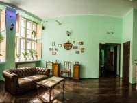 The Little Havana Party Hostel