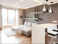 Top floor luxury apartment