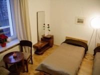 Koro de Varsovio - Apartament Solidarności 101