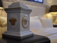 Luxury Apartments Mondrian Castle Square