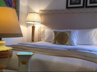 Luxury Apartments Mondrian Market Square II