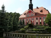 PaЕ‚ac WarmД…towice Sienkiewiczowskie