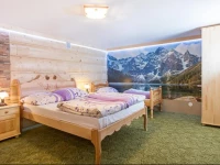 Pokoje GoЕ›cinne WesoЕ‚a Chatka