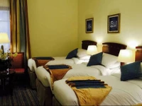 Al Eiman Al Qibla Hotel